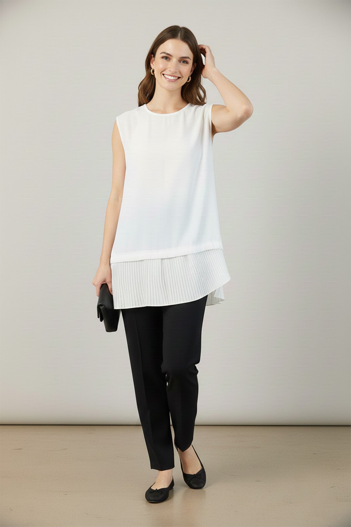 Kadın Kolsuz Pile Detaylı İçlik - 40012BLZ