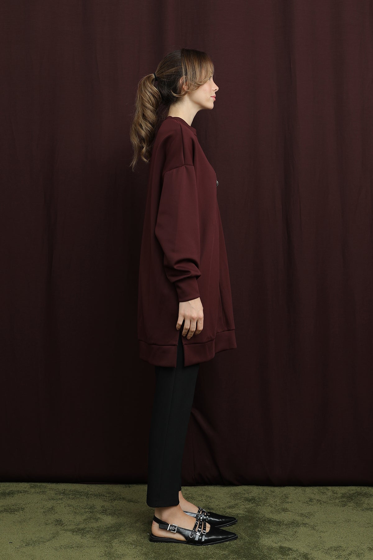 Kadın Bedeni Aksesuarlı Tunik - 10717TUN