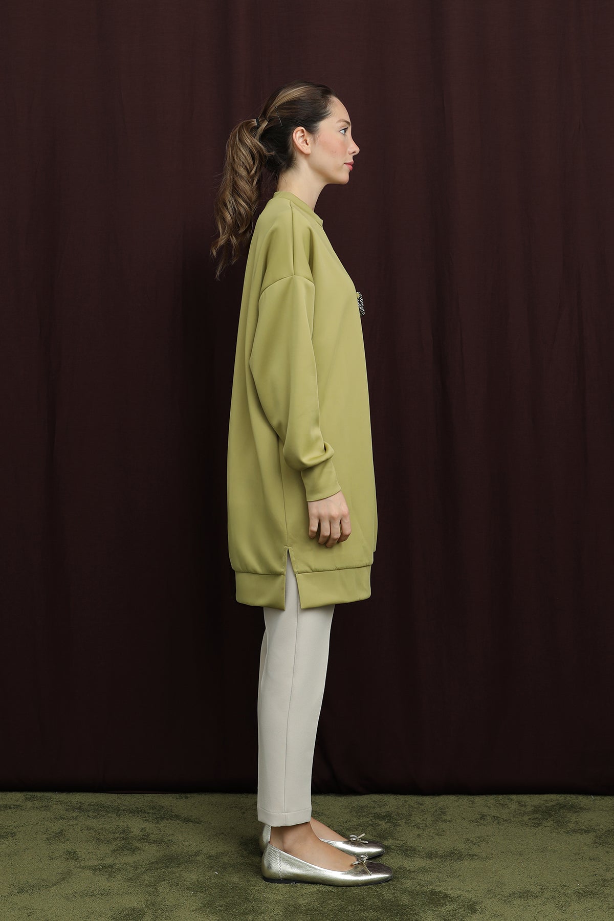 Kadın Bedeni Aksesuarlı Tunik - 10717TUN