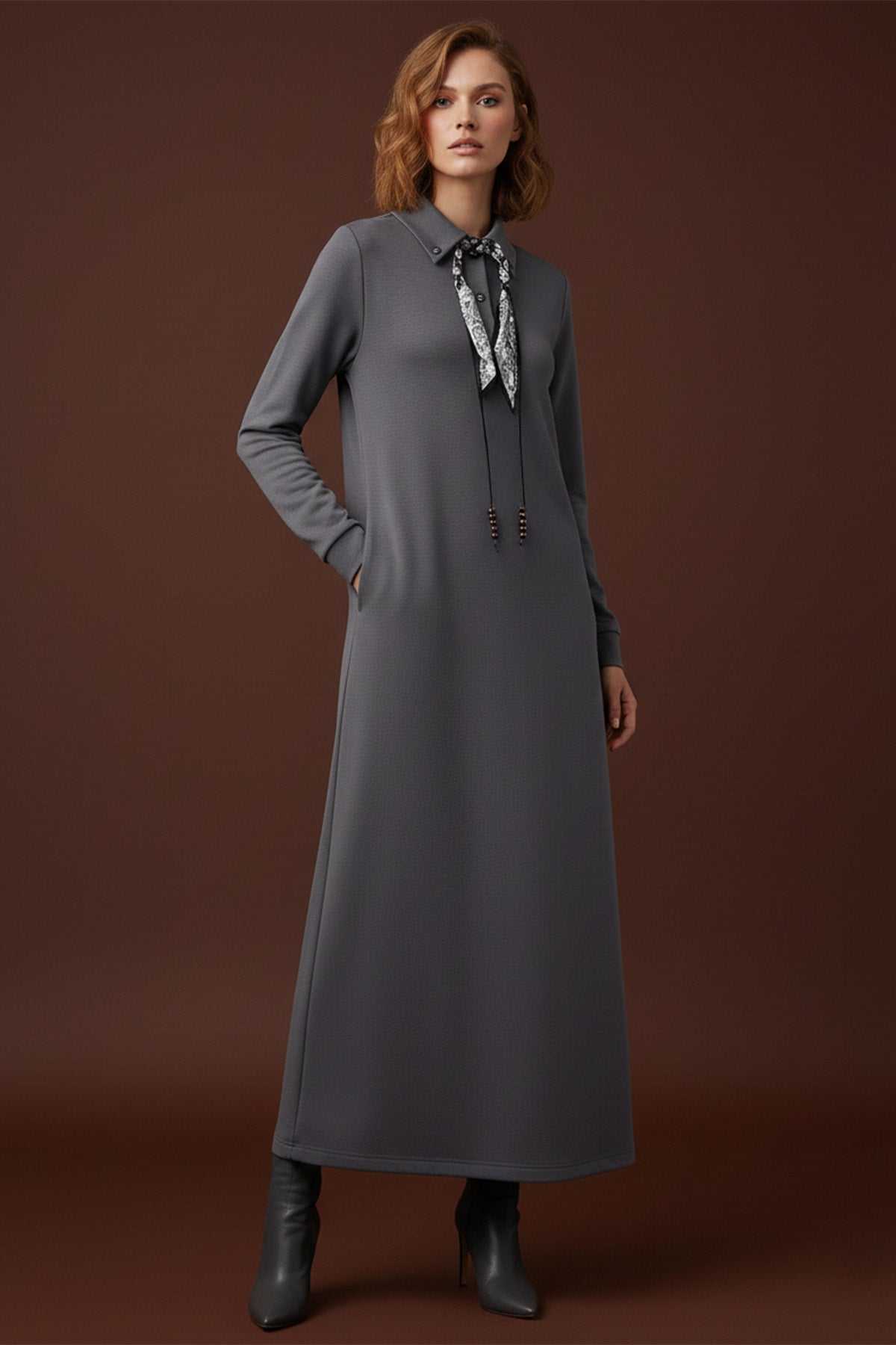 Kadın Fular Detaylı Polo Yaka Rahat Kesim Uzun Elbise – 12666ELB