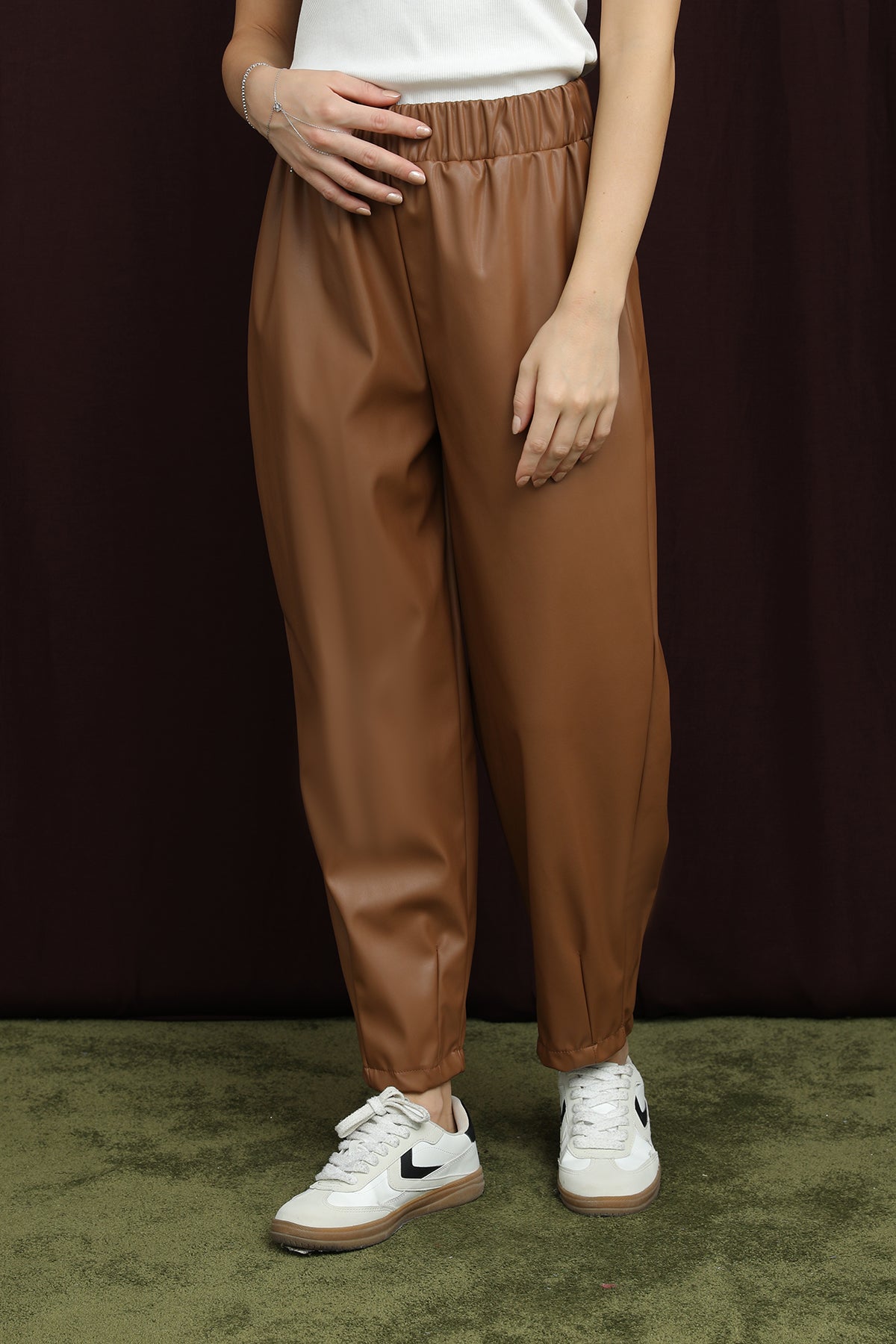 Kadın Paça Detaylı Deri Pantolon - 18270PNT