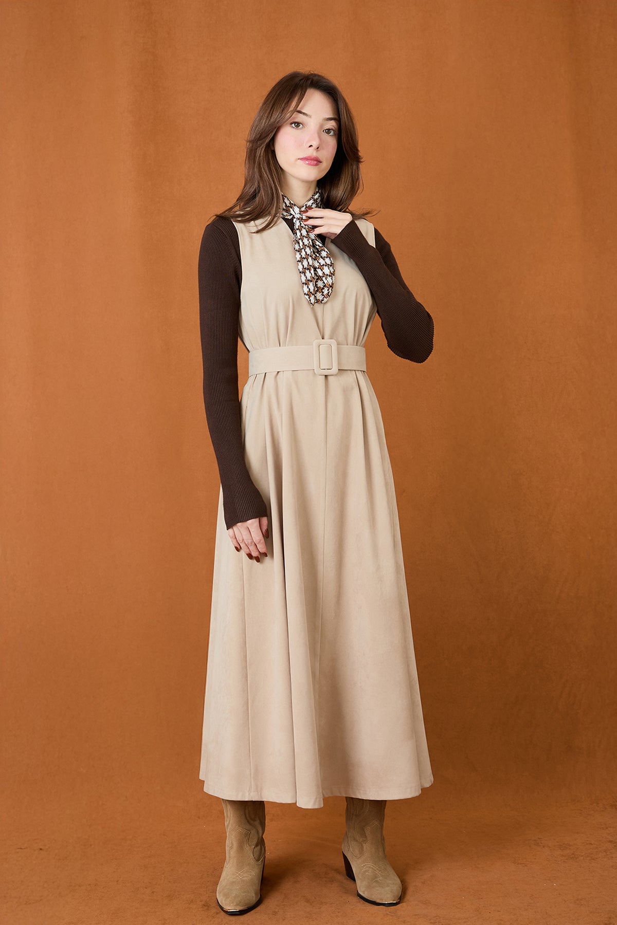 Kadın Kemer Detaylı V Yaka Süet Elbise  -  32406ELB