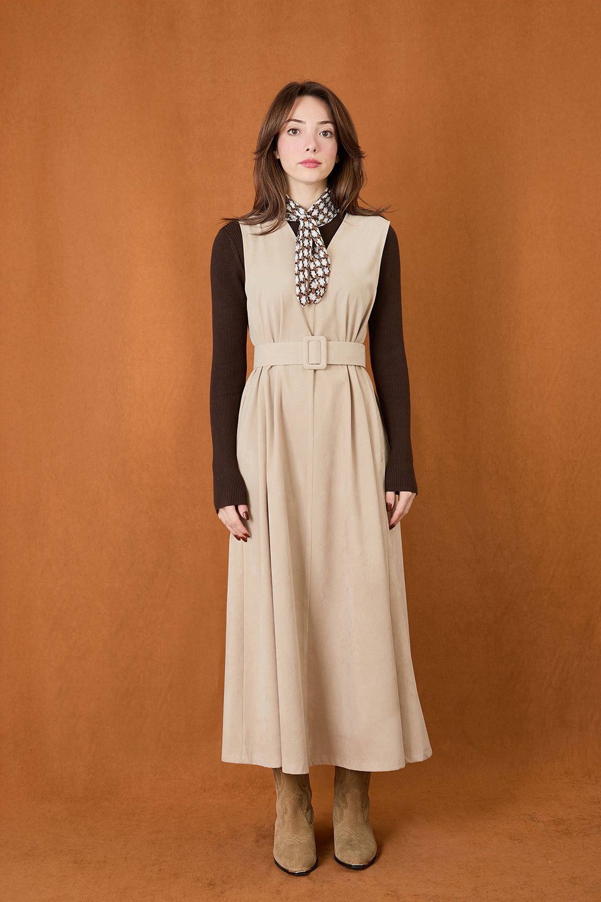 Kadın Kemer Detaylı V Yaka Süet Elbise  -  32406ELB