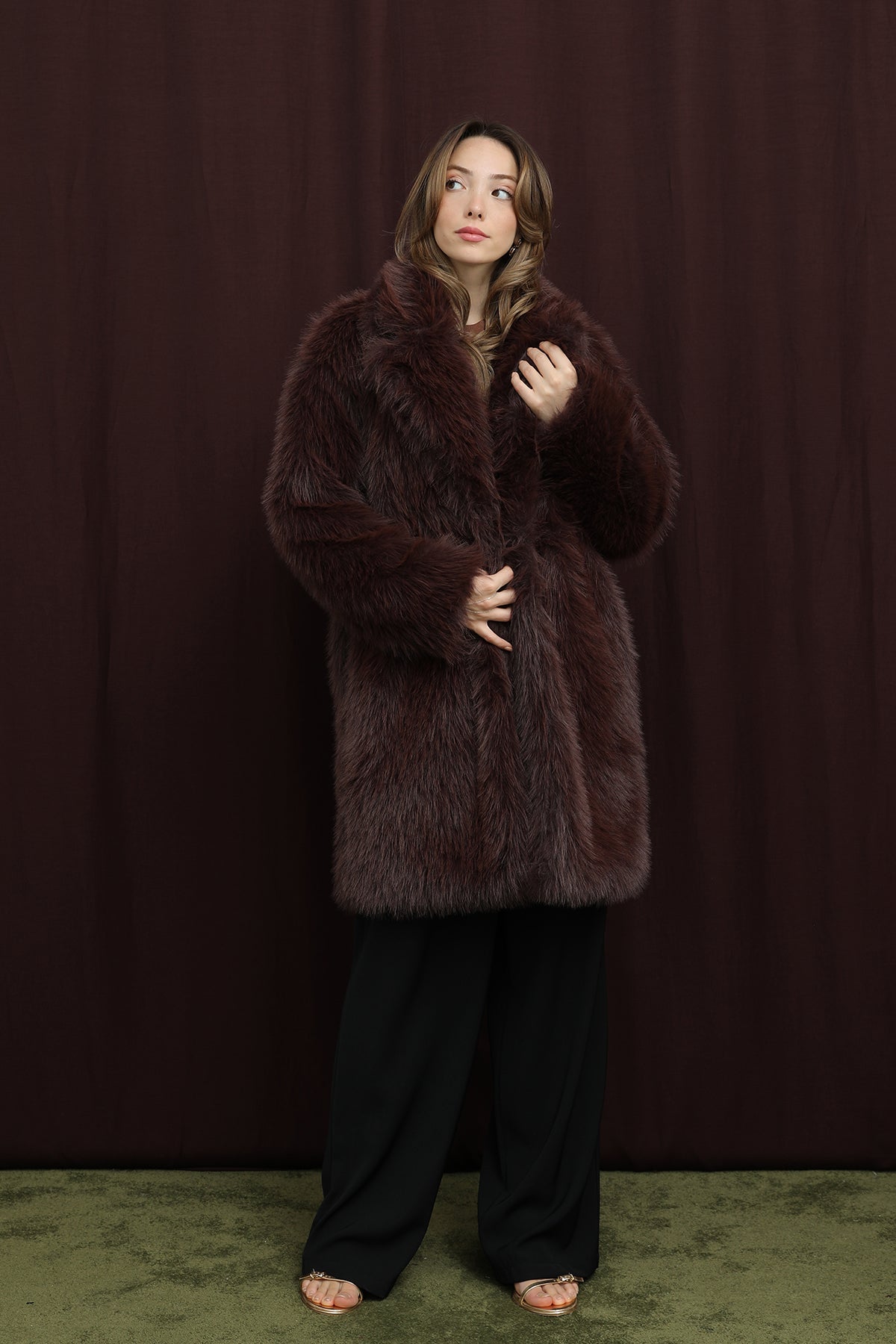 Kadın Kürk Kaban  -  32409KBN