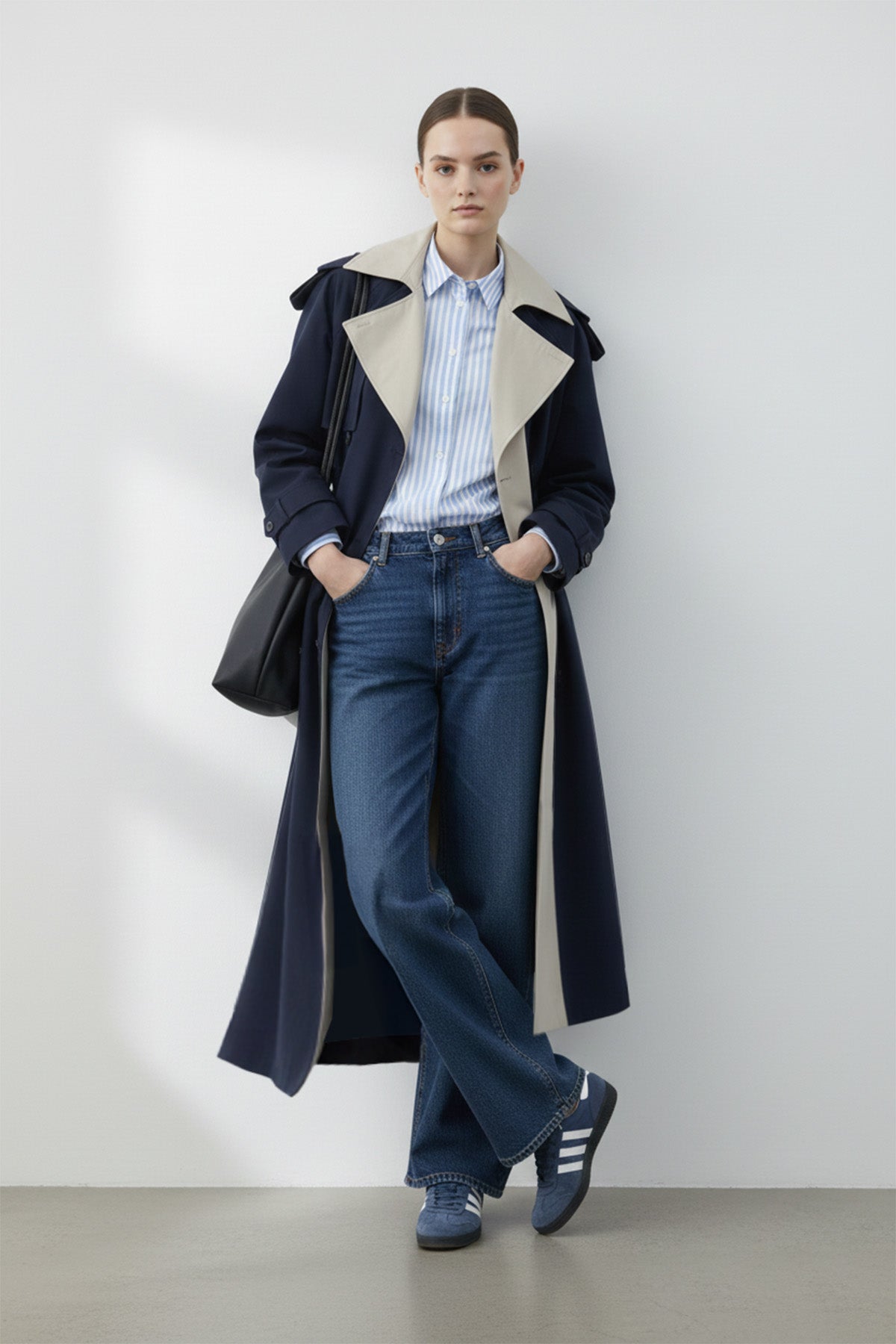 Kontrast Yaka Detaylı Kemerli Uzun Trençkot-32445