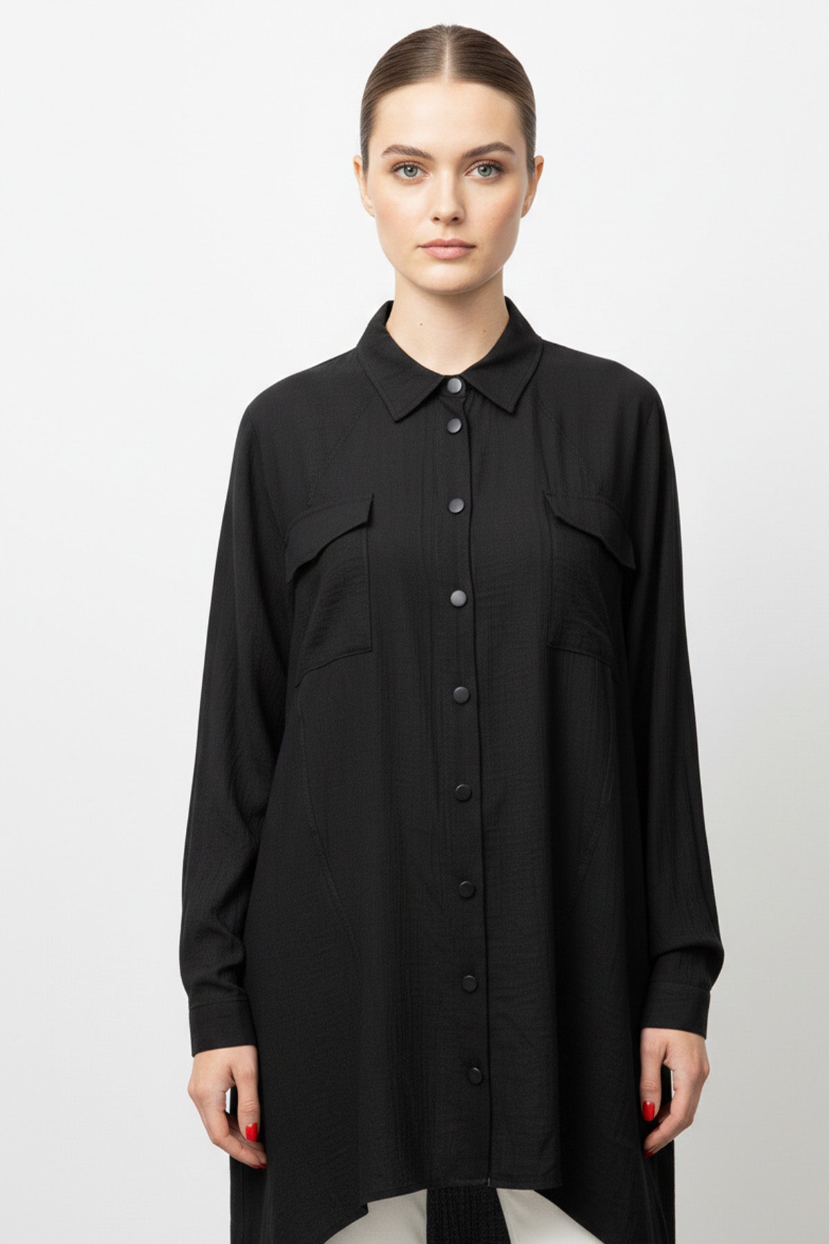 Kadın Uzun Düğmeli Çift Cepli Oversize Gömlek-10759
