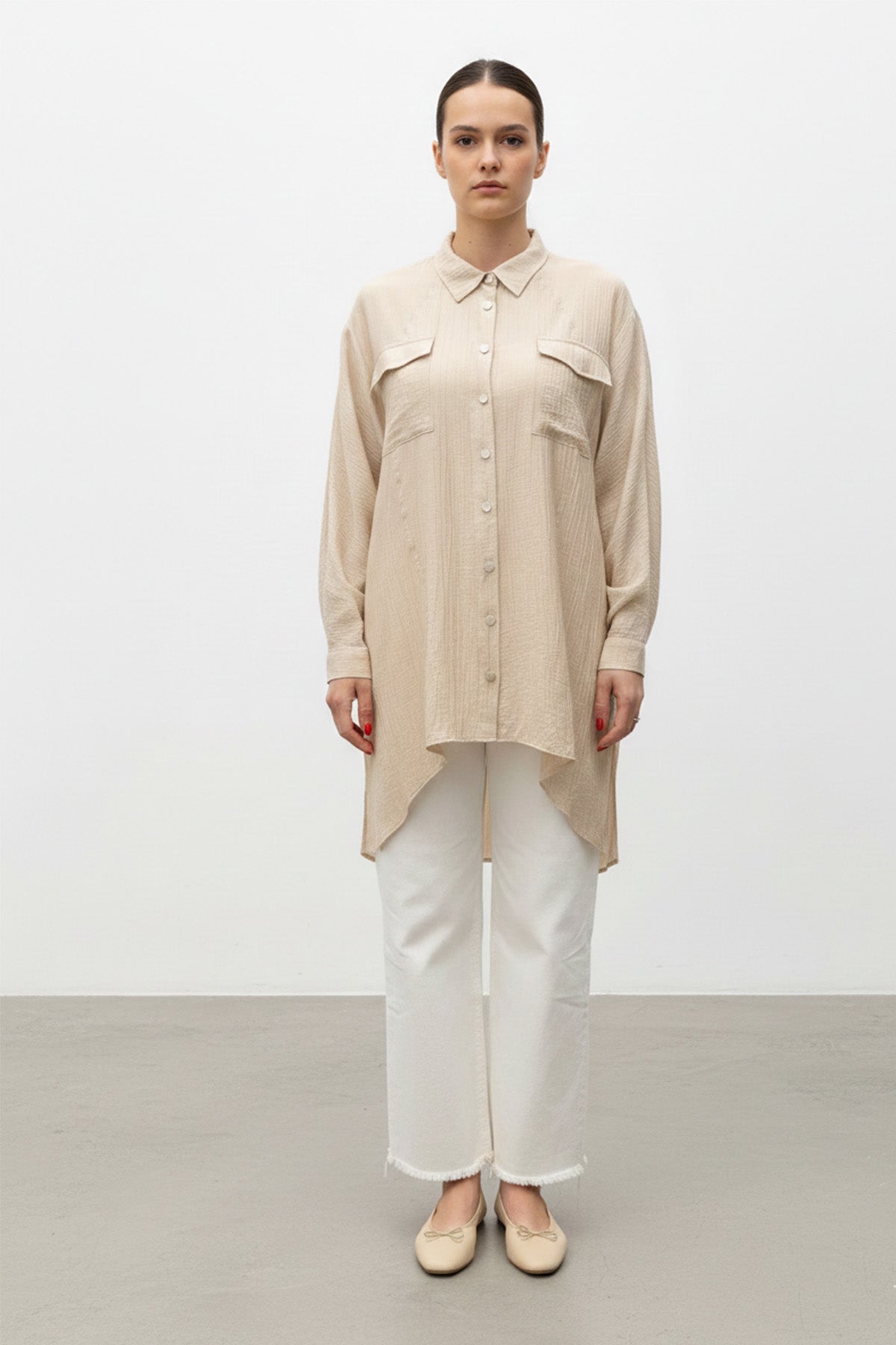 Kadın Uzun Düğmeli Çift Cepli Oversize Gömlek-10759