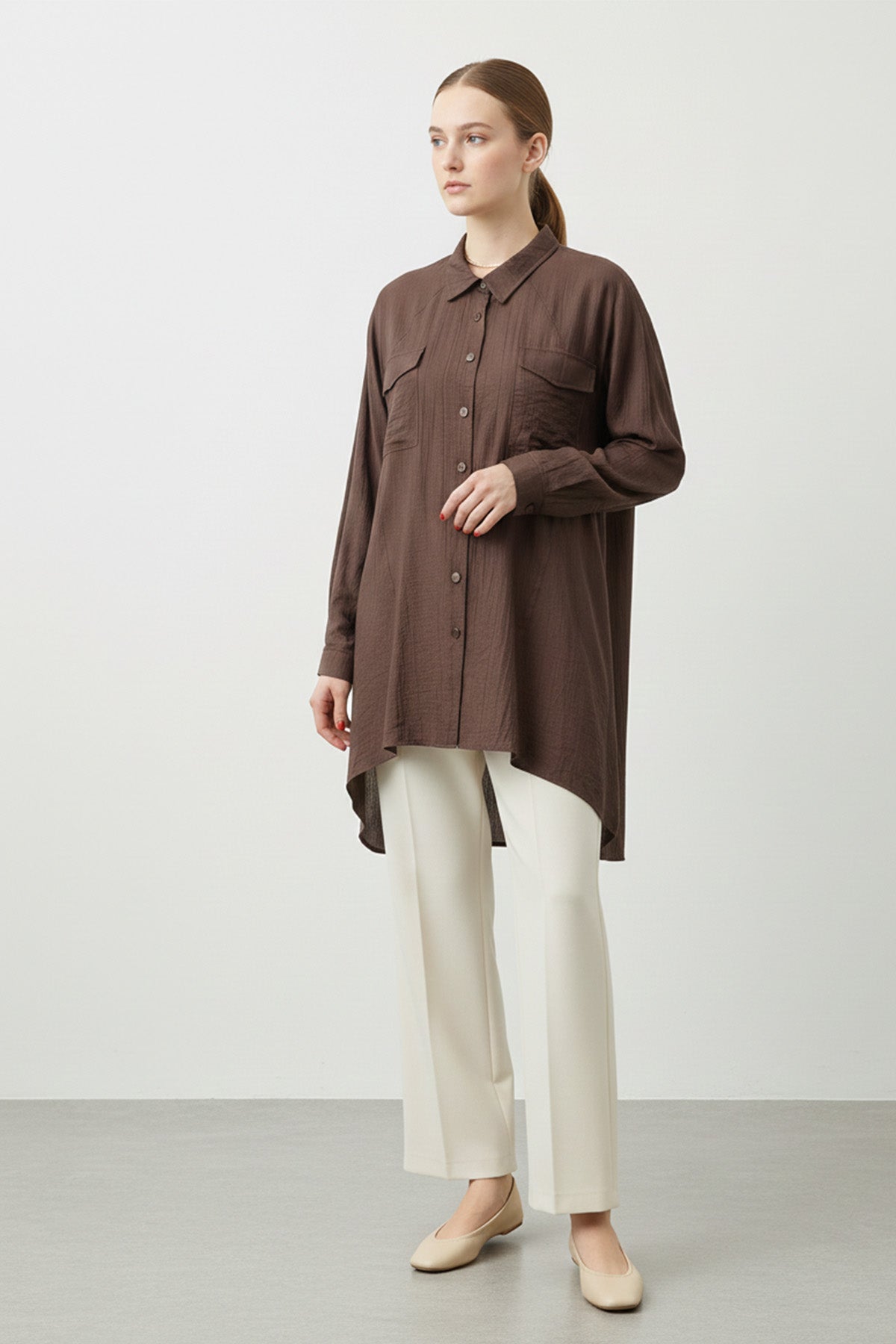 Kadın Uzun Düğmeli Çift Cepli Oversize Gömlek-10759