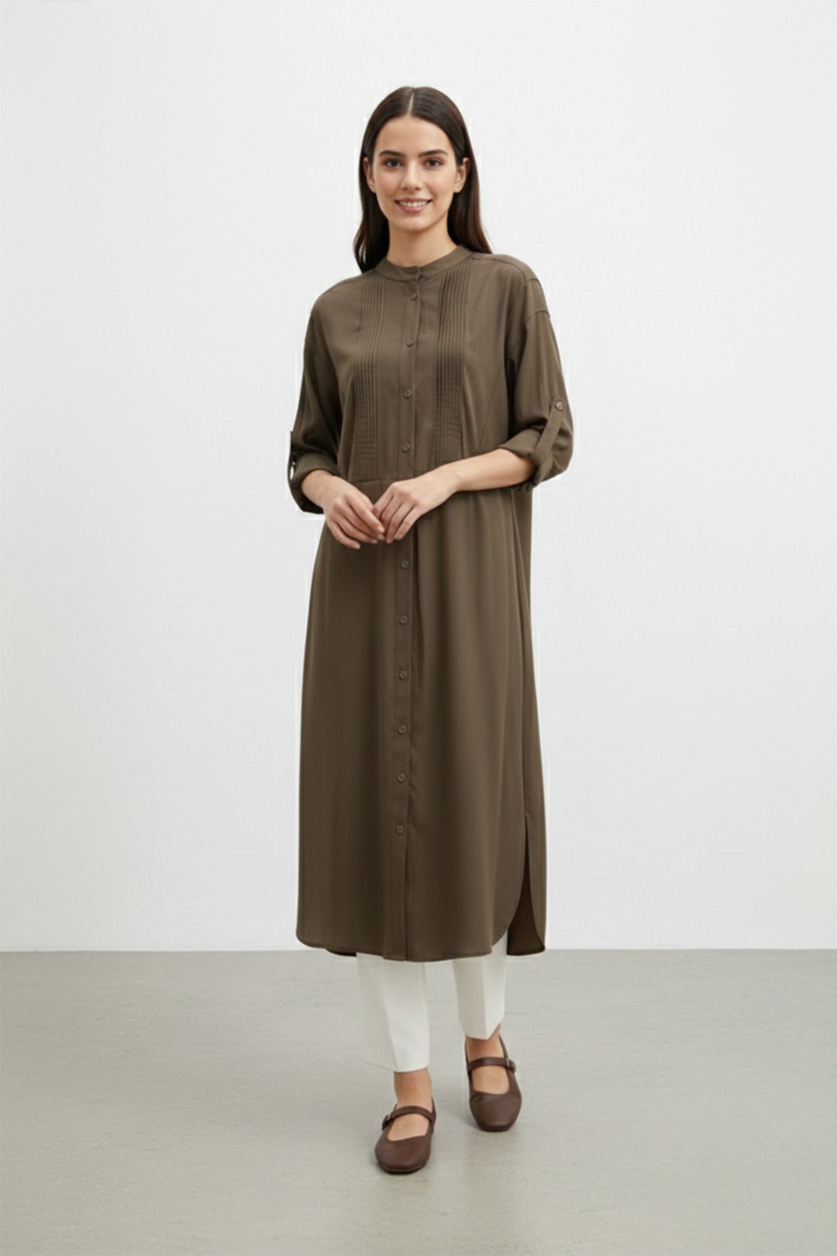 Kadın Uzun Kollu Hakim Yaka Düğmeli Pilise Detaylı Uzun Tunik – 10762TUN