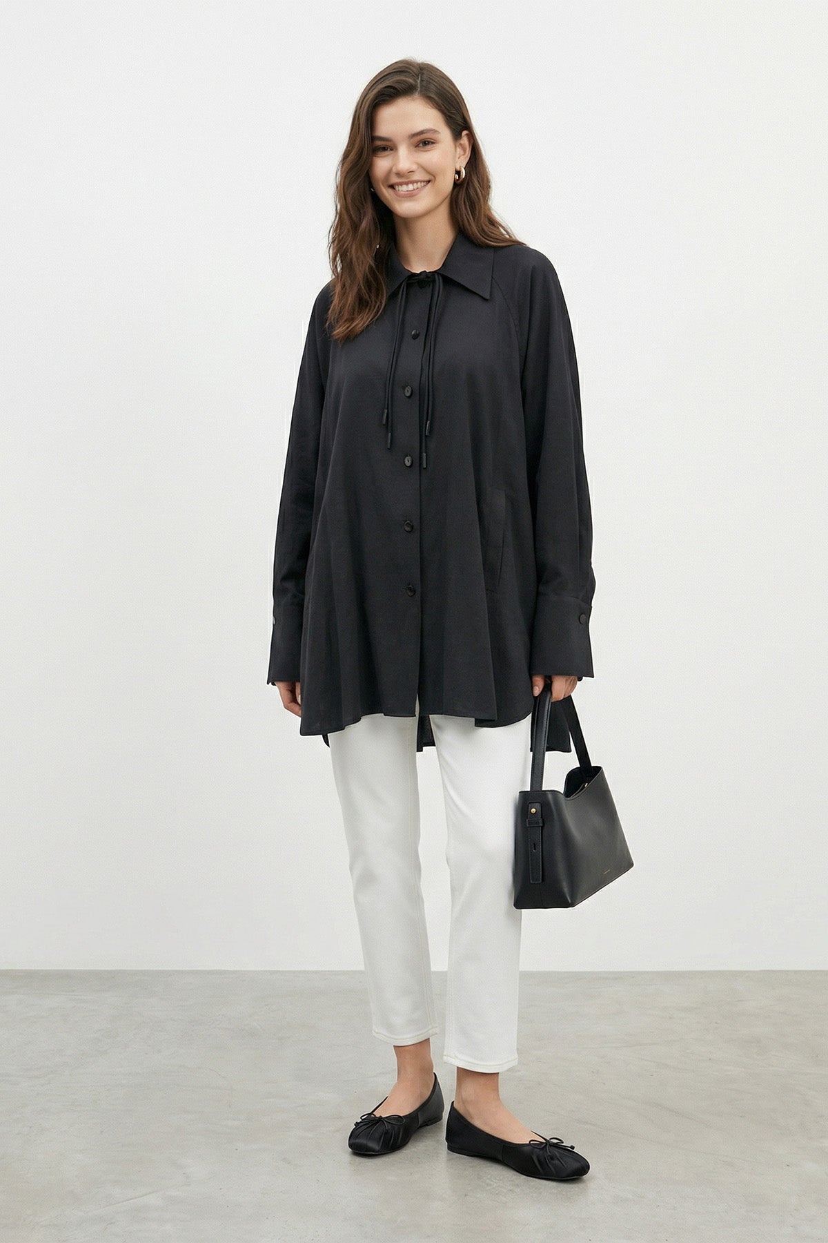 Kadın Gömlek Yaka Önden Düğmeli ve Bağcık Detaylı Gömlek -10772GML