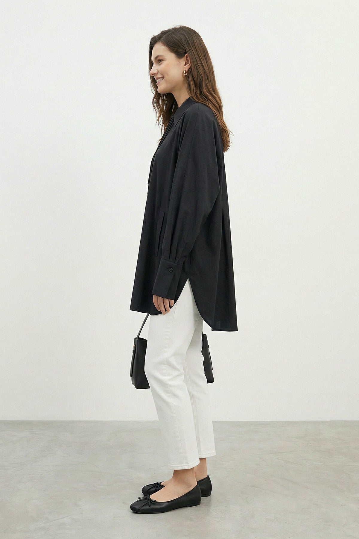 Kadın Gömlek Yaka Önden Düğmeli ve Bağcık Detaylı Gömlek -10772GML