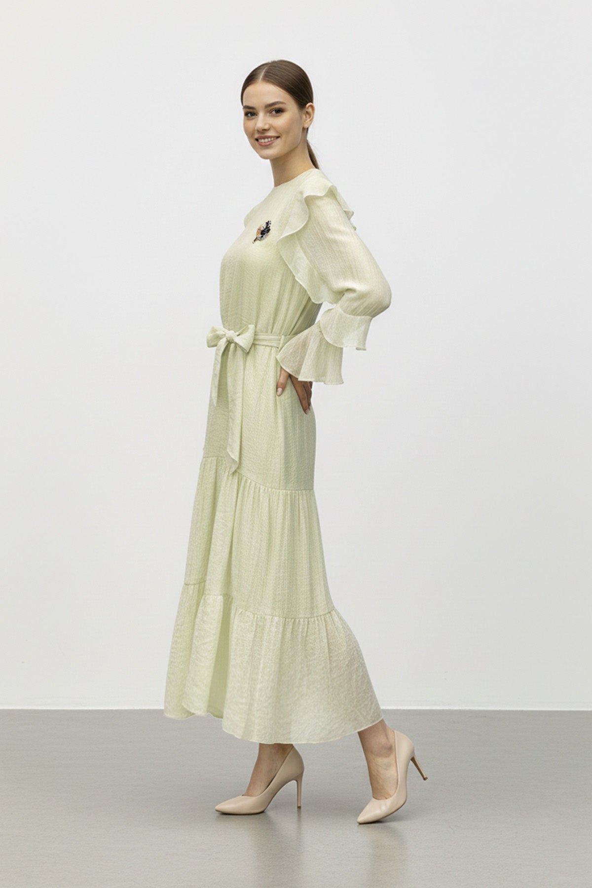 Fırfır Kollu Kuşaklı Kat Kat Uzun Elbise-12673