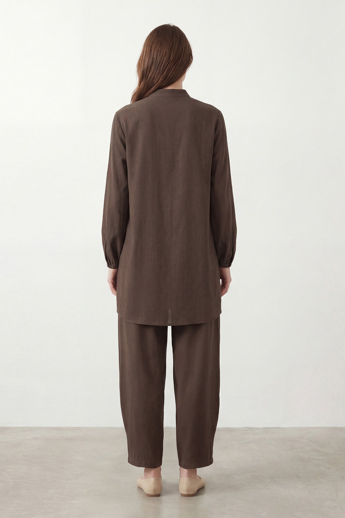 Kadın Hakim Yaka Nakış Detaylı  Takım – 14422TKS