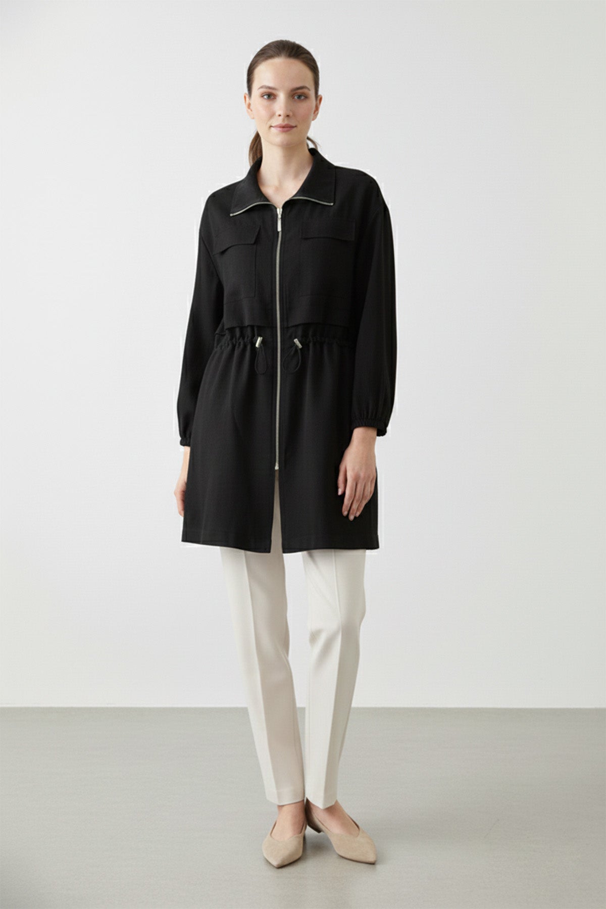 Fermuarlı Dik Yaka Beli Büzgülü Kadın Ceket-15260