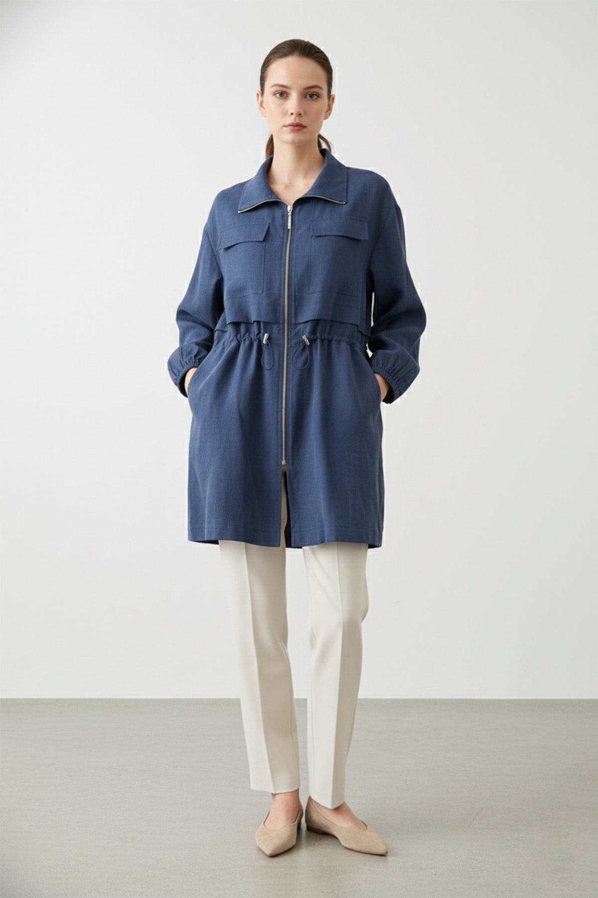 Fermuarlı Dik Yaka Beli Büzgülü Kadın Ceket-15260