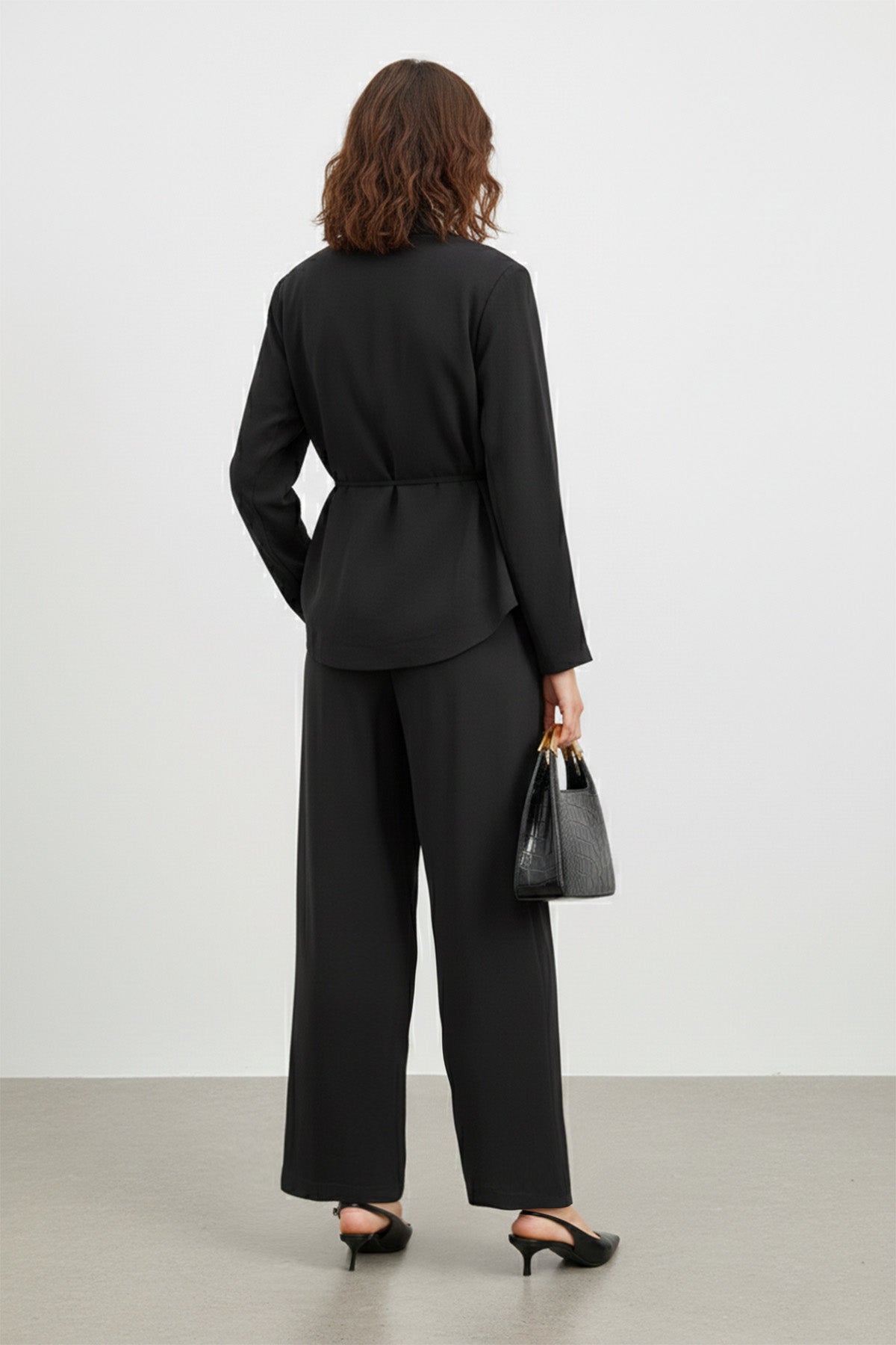 Kadın Kuşaklı Ceket ve Bol Paça Pantolon Takım-32468TKS