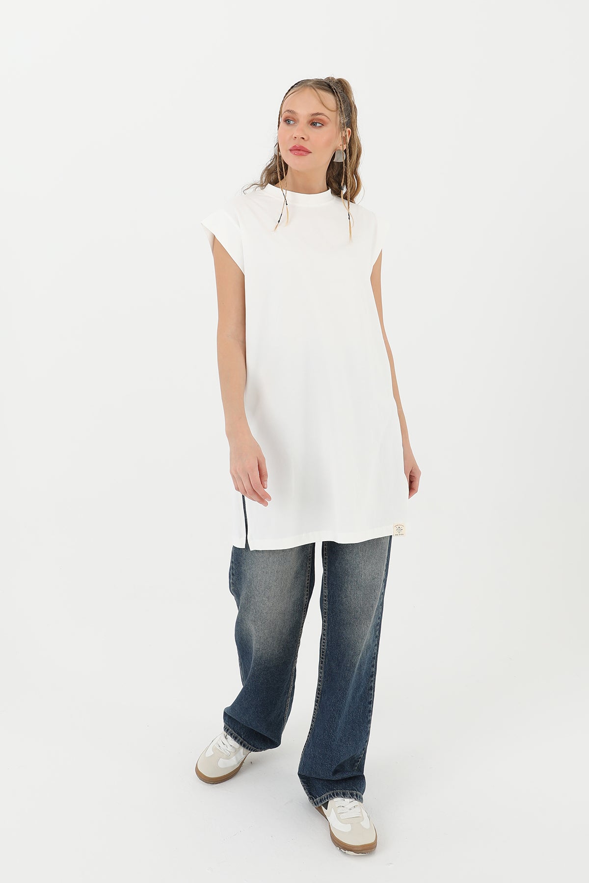Kadın Basic Kolsuz T-shirt  - 30725TUN
