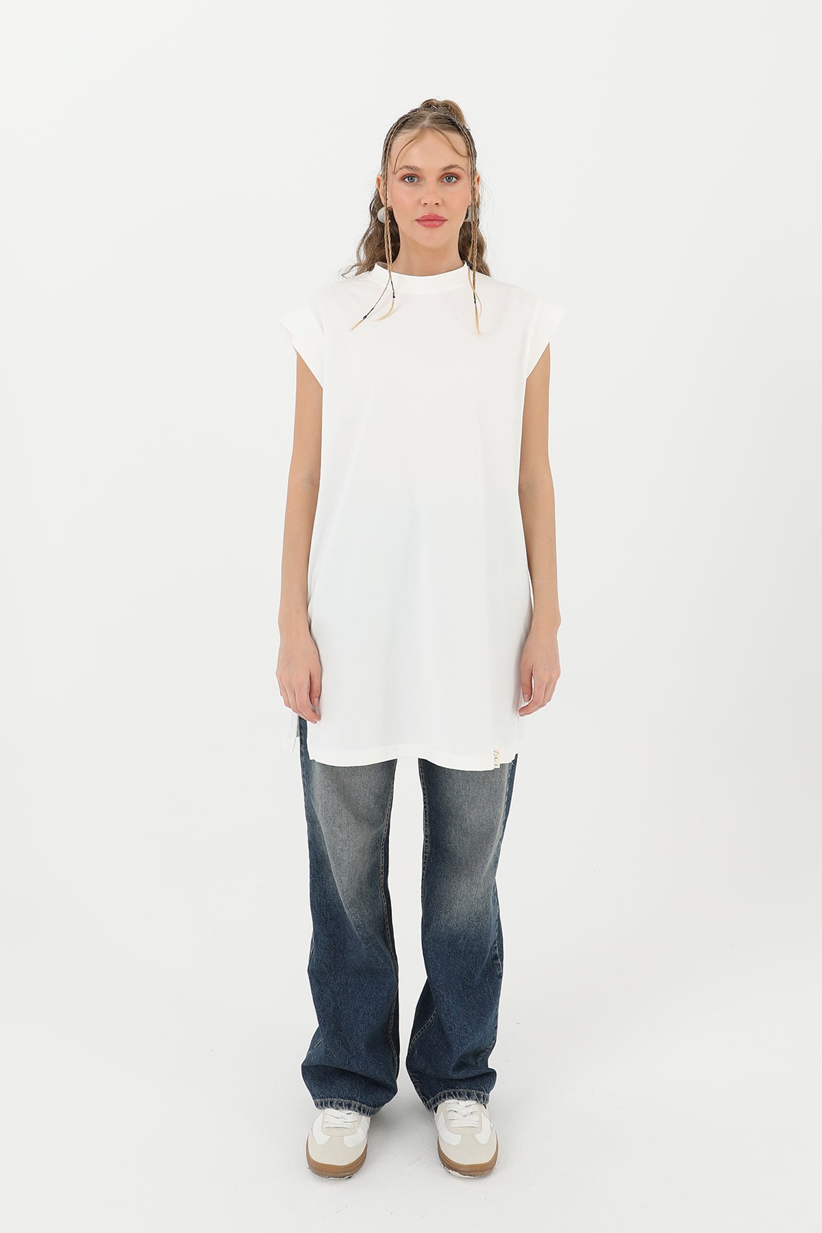 Kadın Basic Kolsuz T-shirt  - 30725TUN