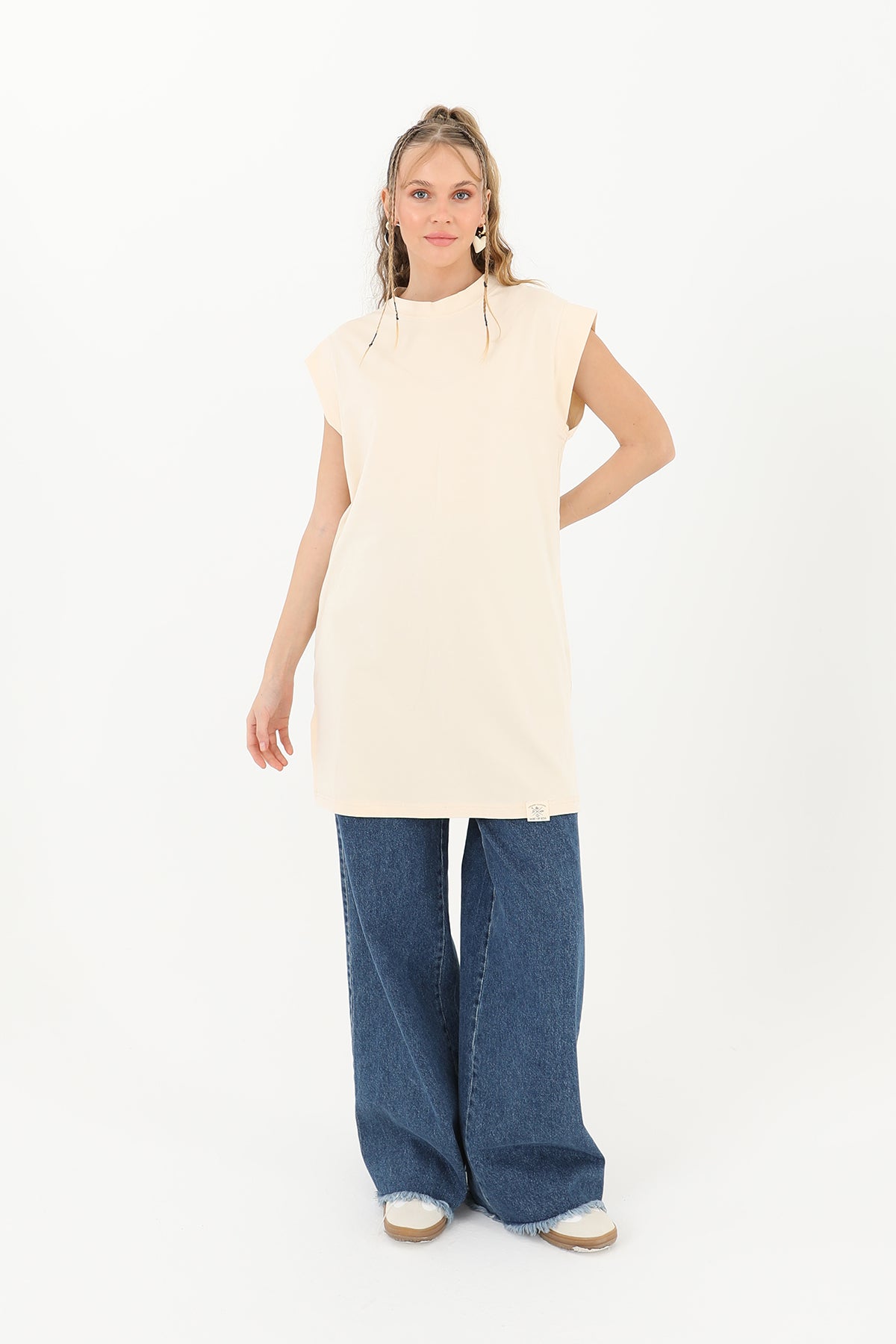 Kadın Basic Kolsuz T-shirt  - 30725TUN