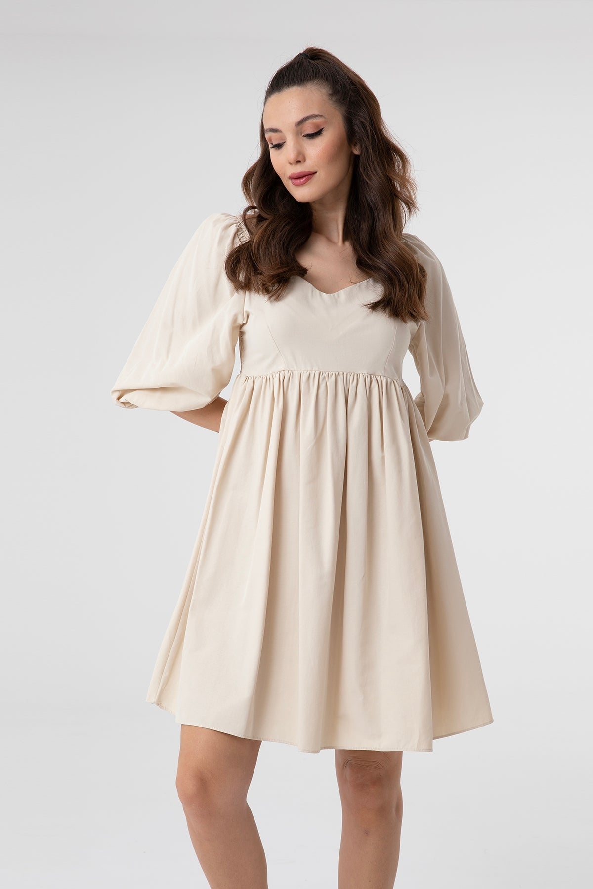 Kadın V Yaka Balon Kol Büzgülü Mini Elbise-31153ELB