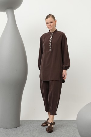 Women's Trouser Suit with Seashell Embroidered Placket - 14307TKS Women's Trouser Suit with Seashell Embroidered Placket - 14307TKS