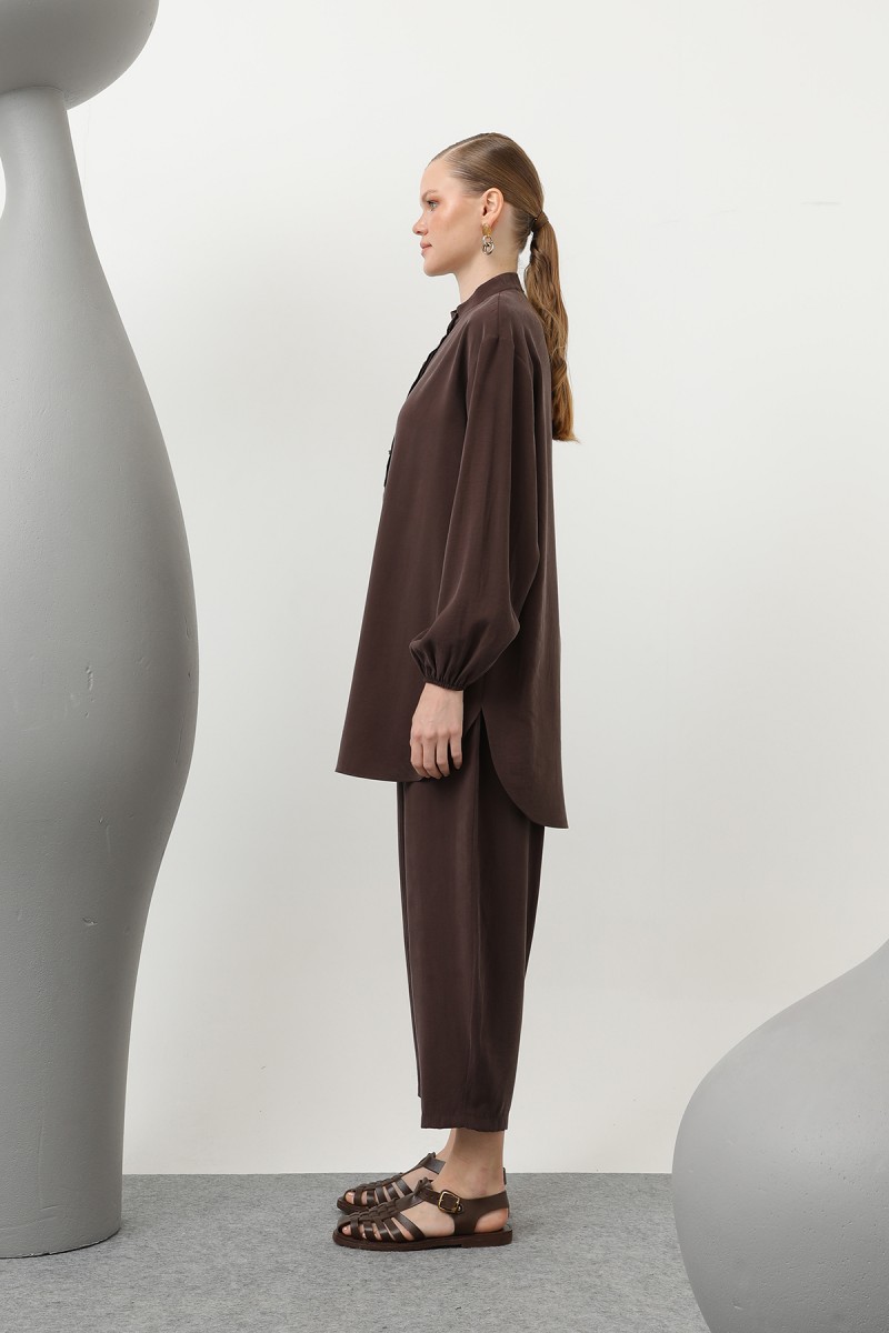 Women's Trouser Suit with Seashell Embroidered Placket - 14307TKS Women's Trouser Suit with Seashell Embroidered Placket - 14307TKS