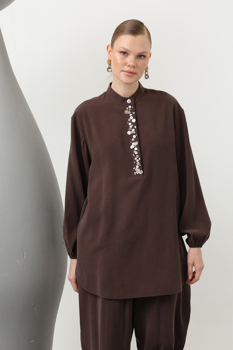 Women's Trouser Suit with Seashell Embroidered Placket - 14307TKS Women's Trouser Suit with Seashell Embroidered Placket - 14307TKS