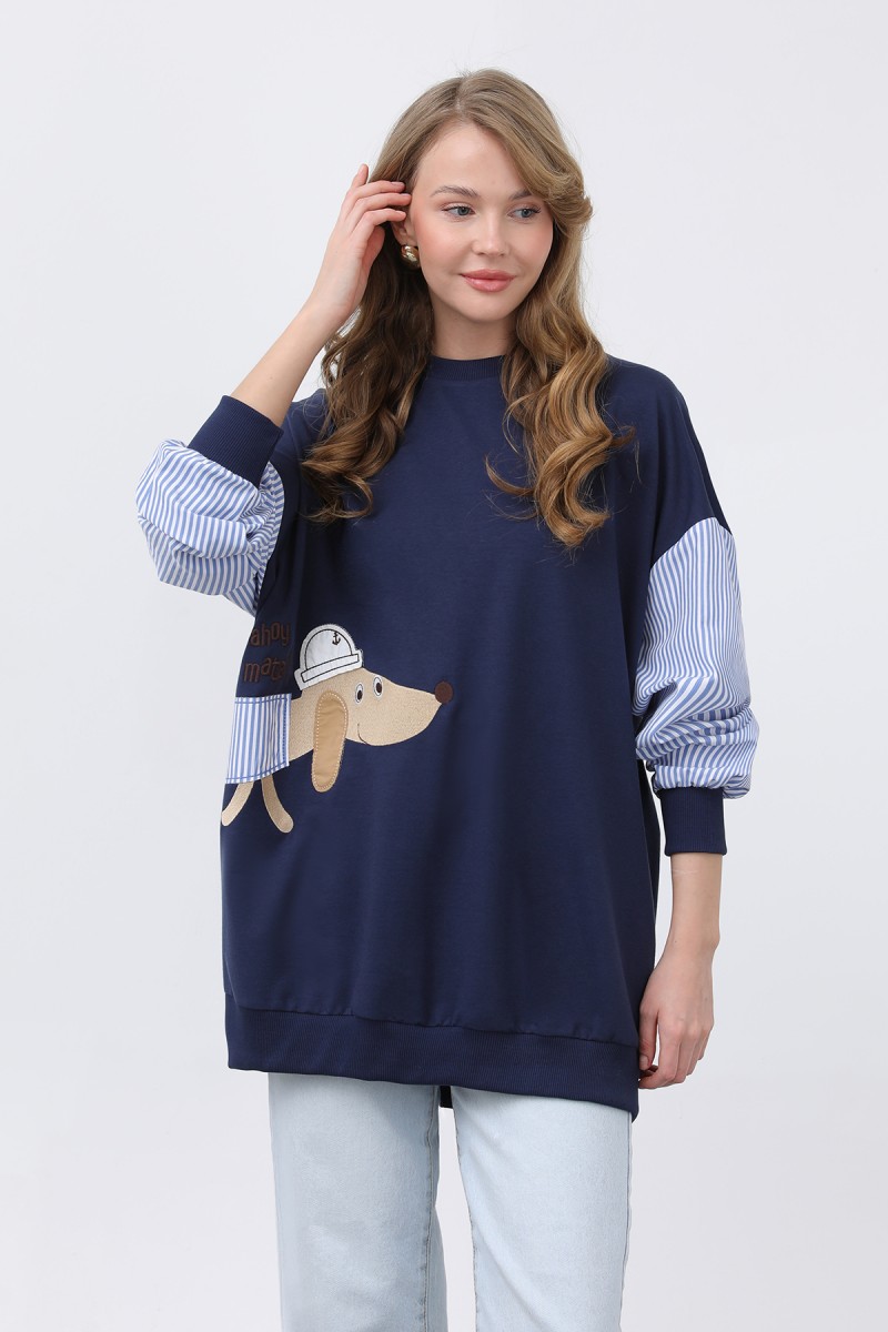 Kadın Şapkalı Köpek Nakışlı Garnili Sweatshirt - 20632SWT Kadın Şapkalı Köpek Nakışlı Garnili Sweatshirt - 20632SWT