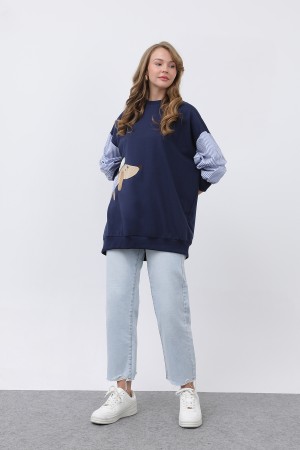 Kadın Şapkalı Köpek Nakışlı Garnili Sweatshirt - 20632SWT Kadın Şapkalı Köpek Nakışlı Garnili Sweatshirt - 20632SWT