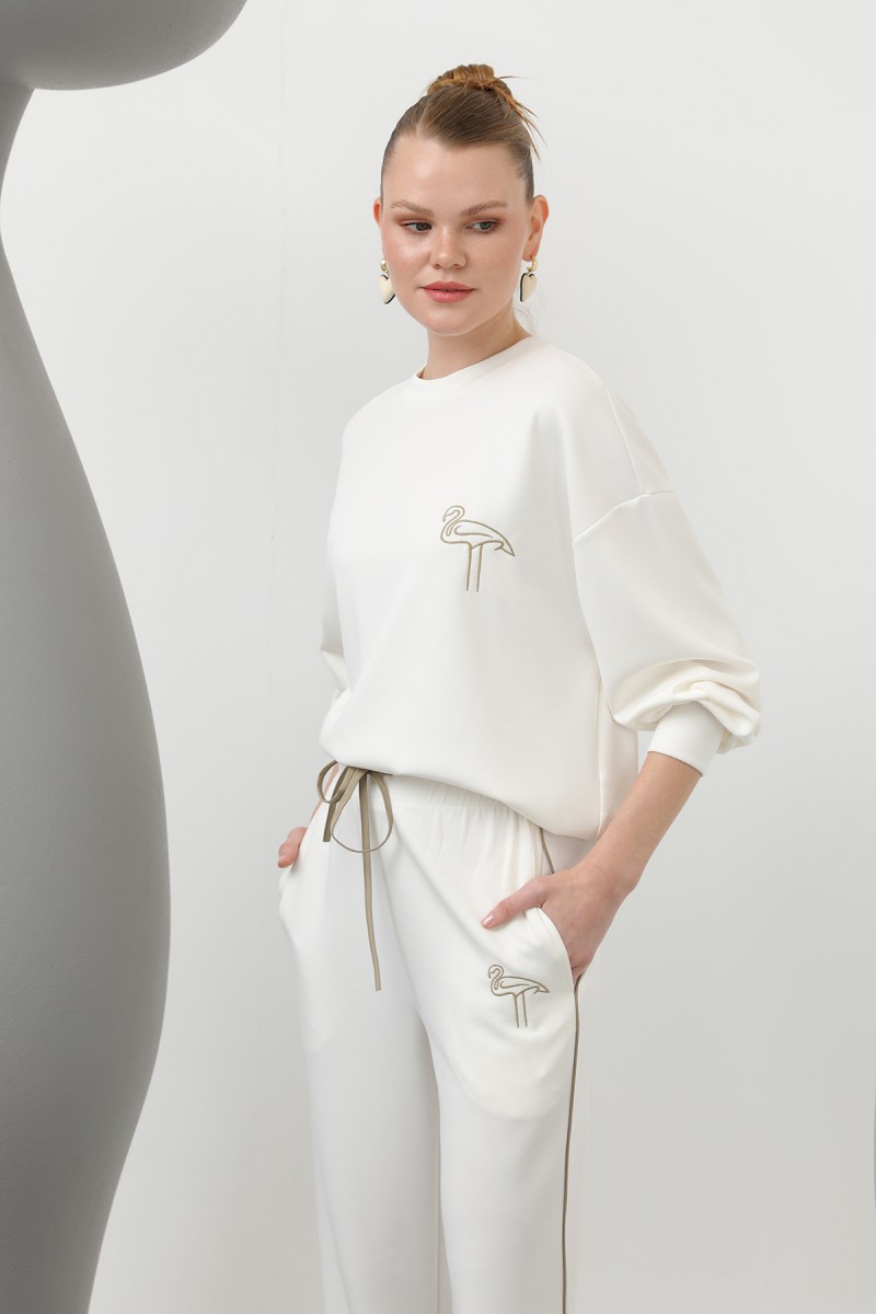Women's Swan Embroidered Tracksuit - 32162TKS Women's Swan Embroidered Tracksuit - 32162TKS