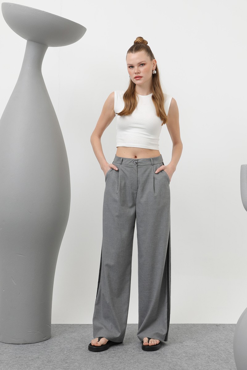 Women's Pleated Garnished Trousers - 32176PNT Women's Pleated Garnished Trousers - 32176PNT
