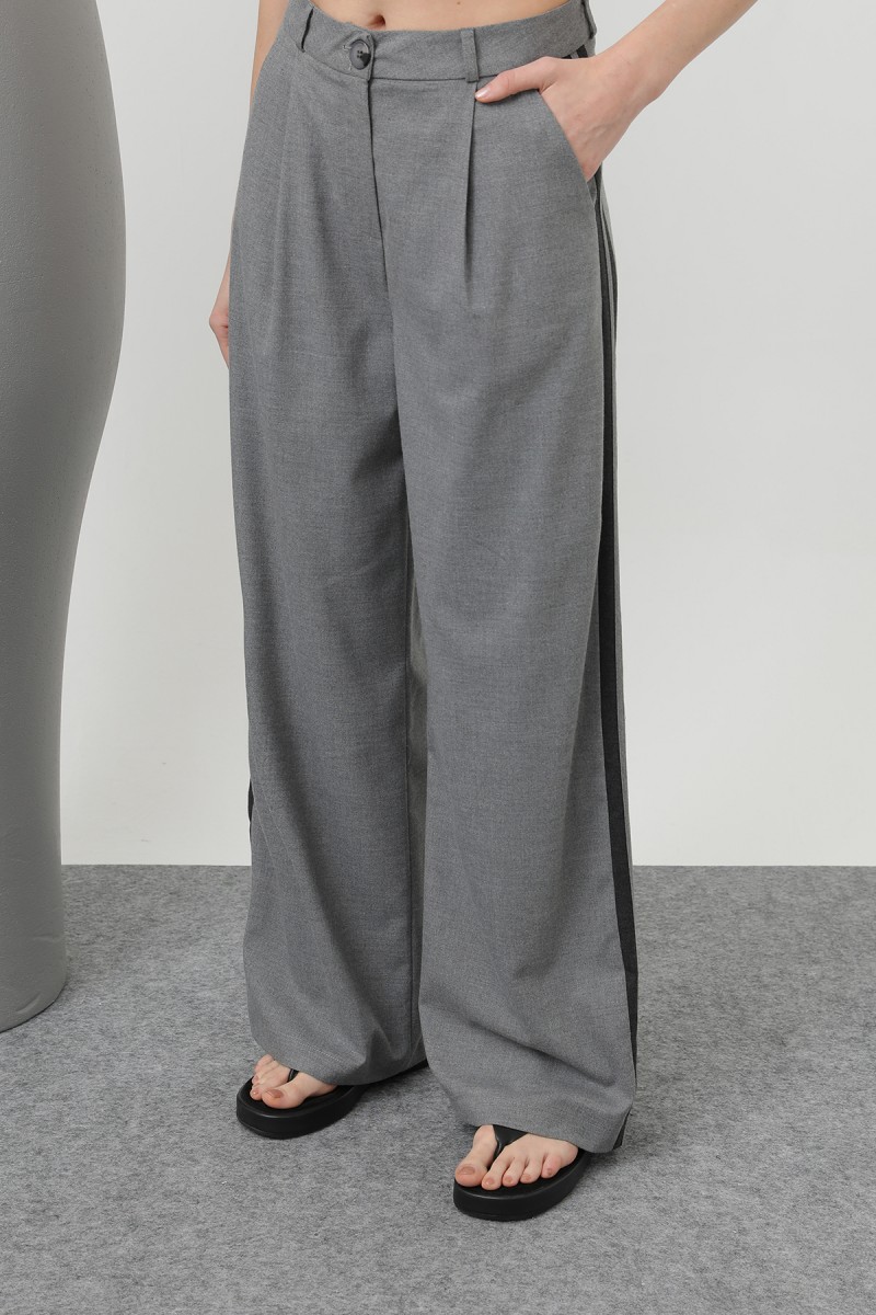 Women's Pleated Garnished Trousers - 32176PNT Women's Pleated Garnished Trousers - 32176PNT