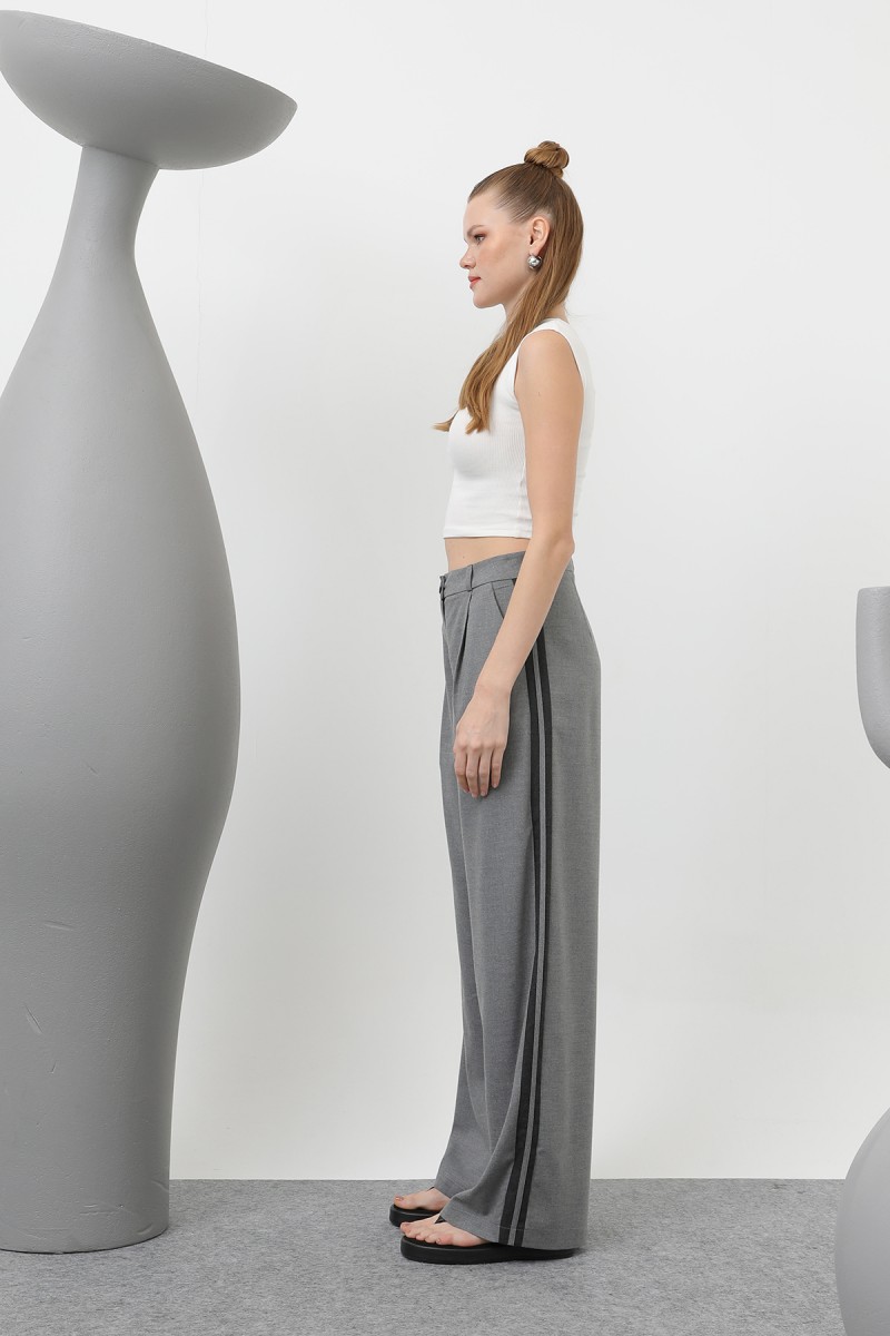 Women's Pleated Garnished Trousers - 32176PNT Women's Pleated Garnished Trousers - 32176PNT