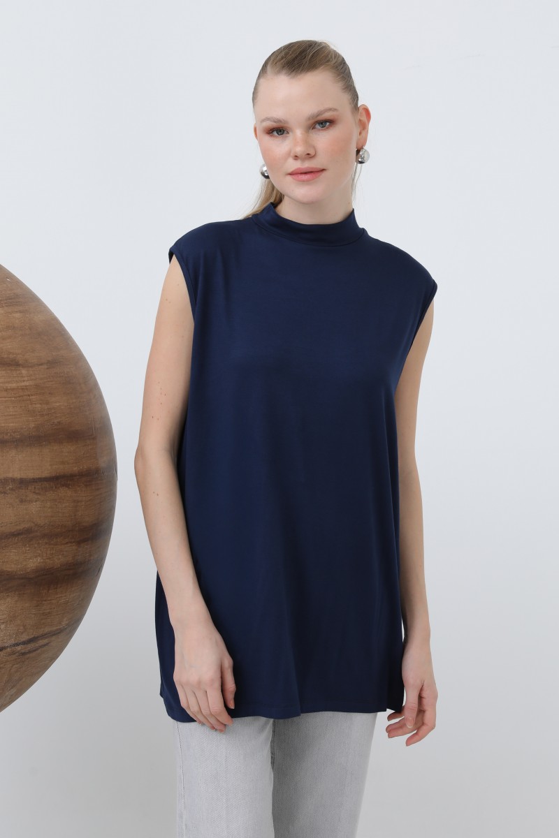 Women's Sleeveless Crew Neck Tunic Long Underwear - 40006BLZ Women's Sleeveless Crew Neck Tunic Long Underwear - 40006BLZ