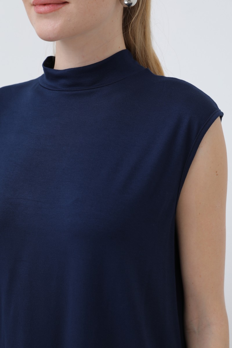 Women's Sleeveless Crew Neck Tunic Long Underwear - 40006BLZ Women's Sleeveless Crew Neck Tunic Long Underwear - 40006BLZ