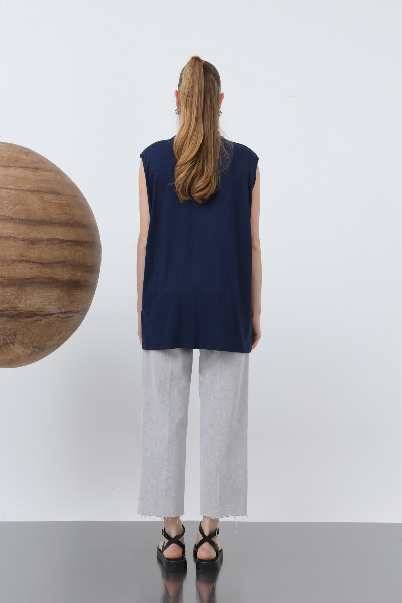 Women's Sleeveless Crew Neck Tunic Long Underwear - 40006BLZ Women's Sleeveless Crew Neck Tunic Long Underwear - 40006BLZ