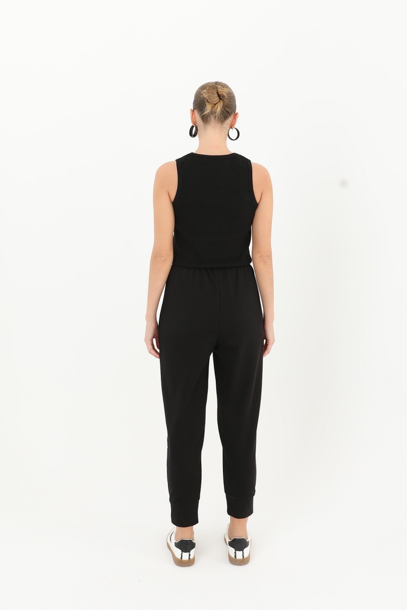 بنطال رياضي نسائي بتفاصيل مضلعة - 30189PNT بنطال رياضي نسائي بتفاصيل مضلعة - 30189PNT